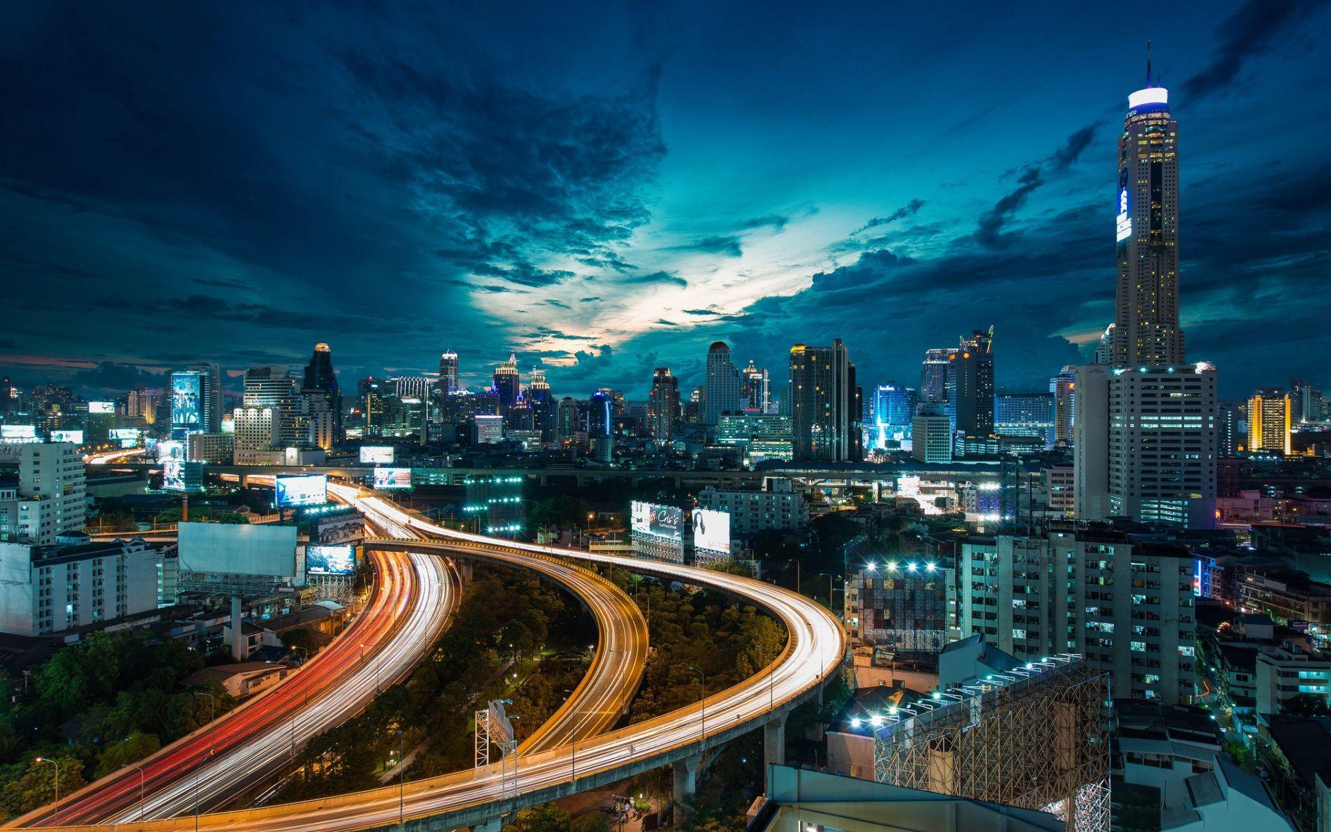 1920x1200 City Streets At Night Wallpaperx1200