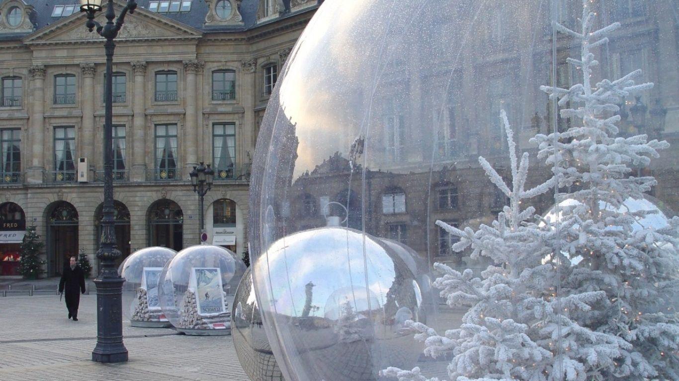 1366x768 Paris at Christmas wallpaper and image, picture, photo
