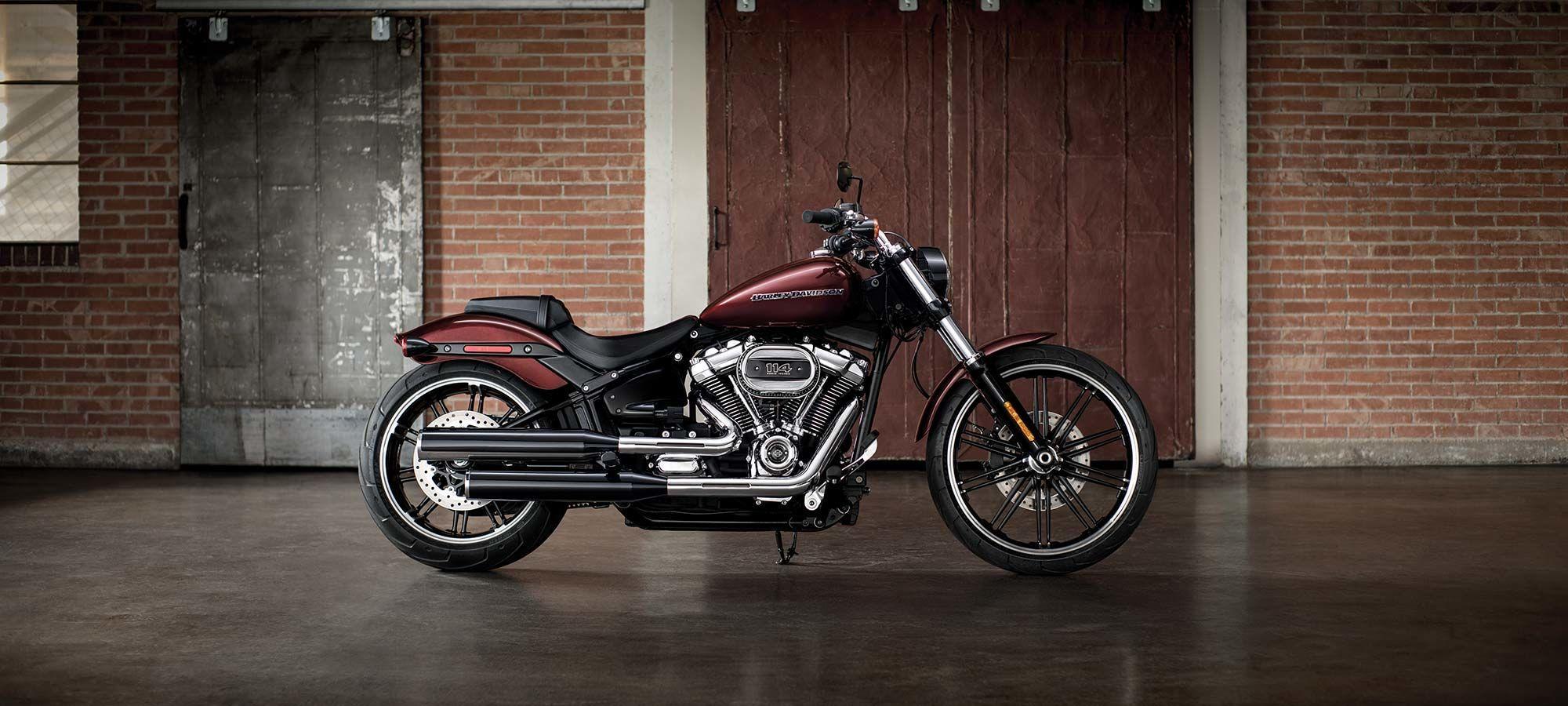 2000x900 This Is The New 2018 Harley Davidson Softail Breakout 114