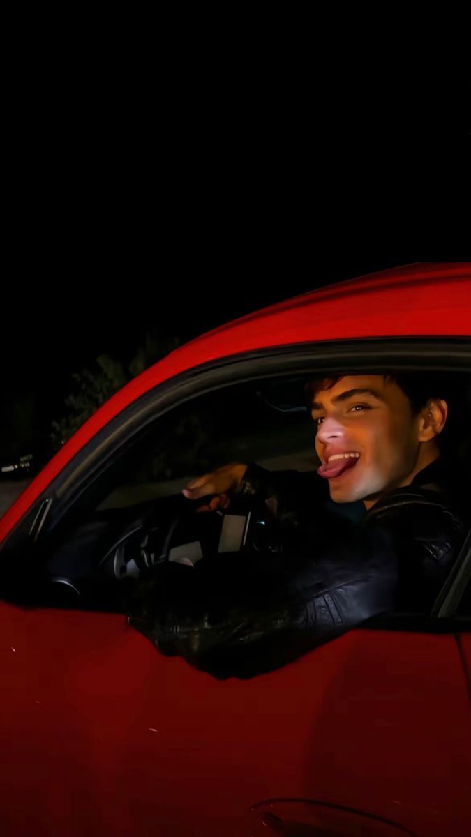 675x1200 gabriel guevara❤️❤️❤️