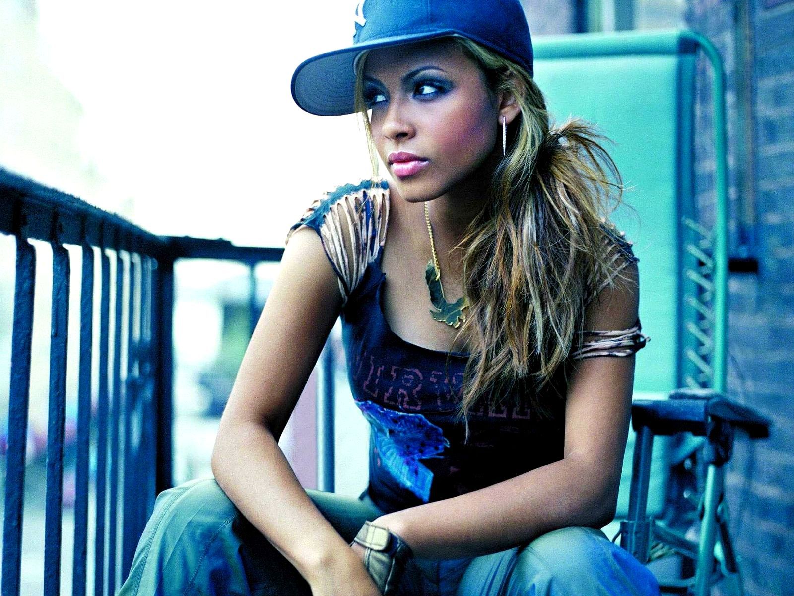 1600x1200 Christina Milian Wallpaperx1200