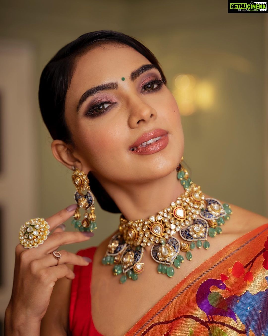 1080x1350 Pooja Banerjee Instagram