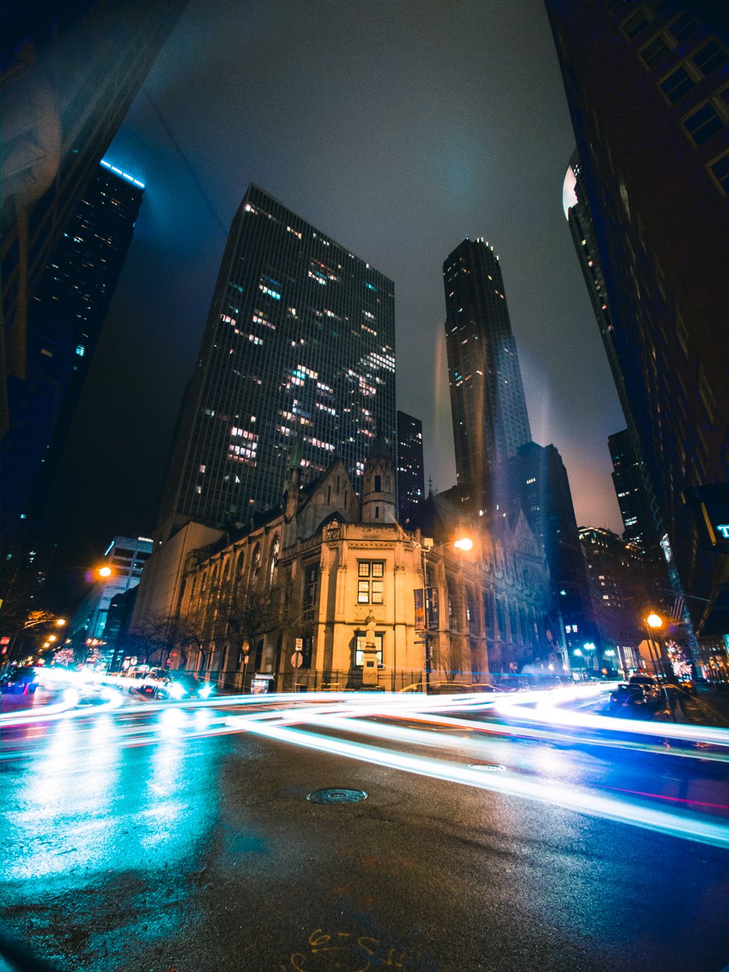 1050x1400 Smartphone Night Photography Shootout: ZenFone 4 Pro vs. U11 vs. V30 vs. S8