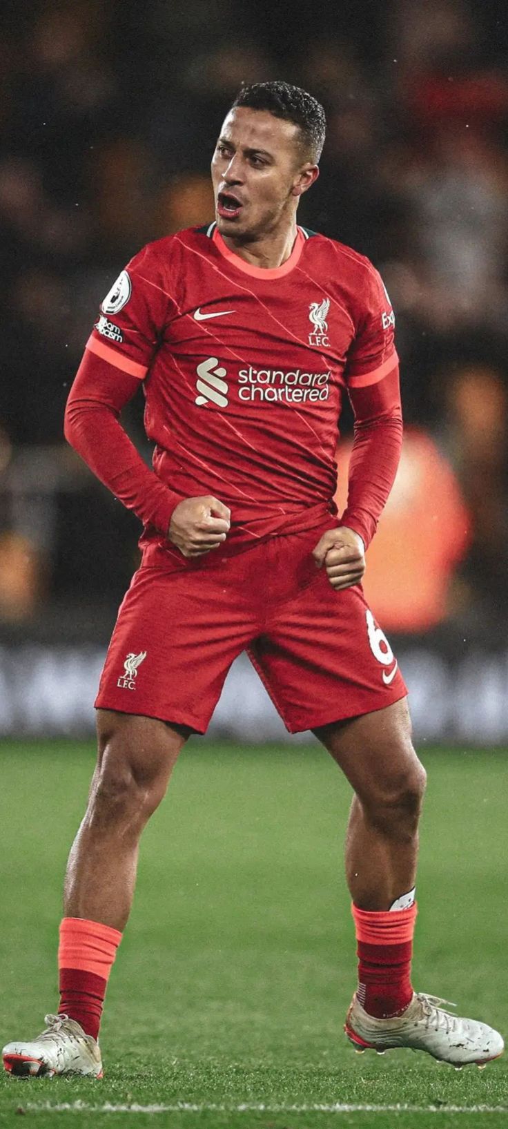 736x1635 Thiago Alcantara