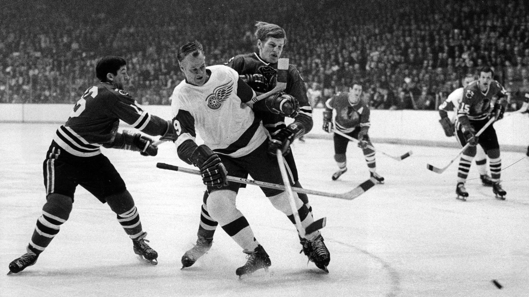 2048x1152 Chicago Blackhawks release statement on the passing of Gordie Howe. WGN Radio 720's Very Own