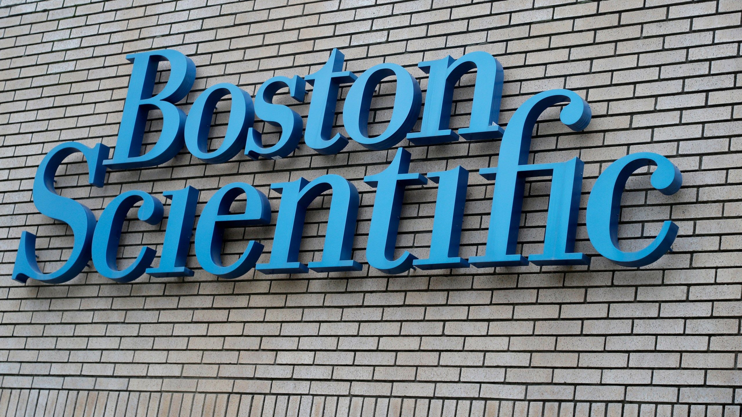 2560x1440 FDA flags problems with two Boston Scientific heart devices tied to injuries and deaths