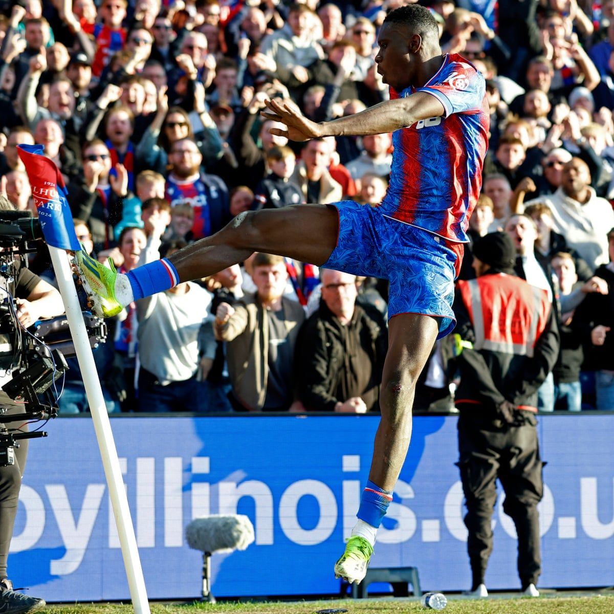 1200x1200 Ismaïla Sarr strikes to sink Ipswich and maintain Crystal Palace's momentum