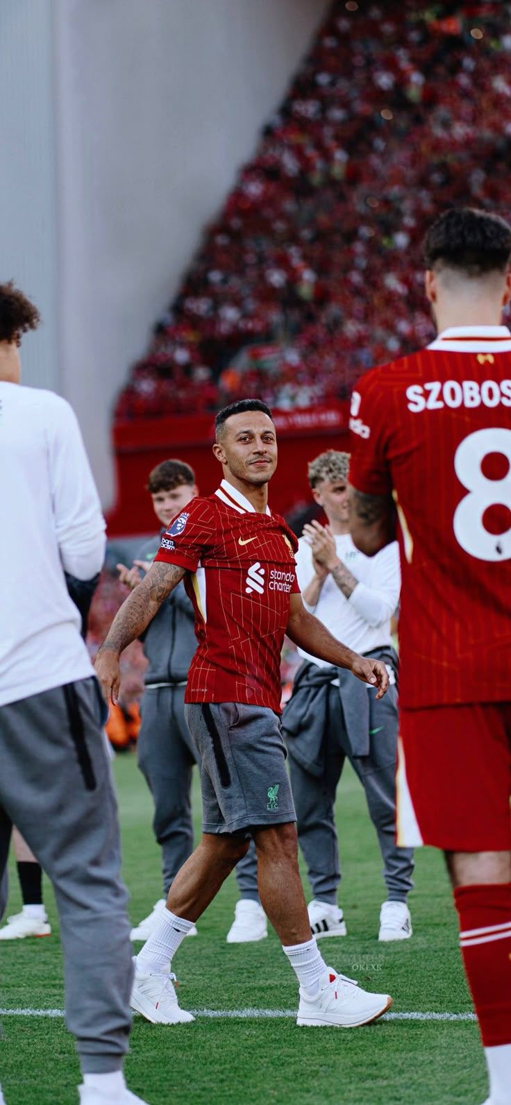 736x1592 Thiago alcantara wallpaper liverpool. Red liverpool wallpaper, Players, Footballers