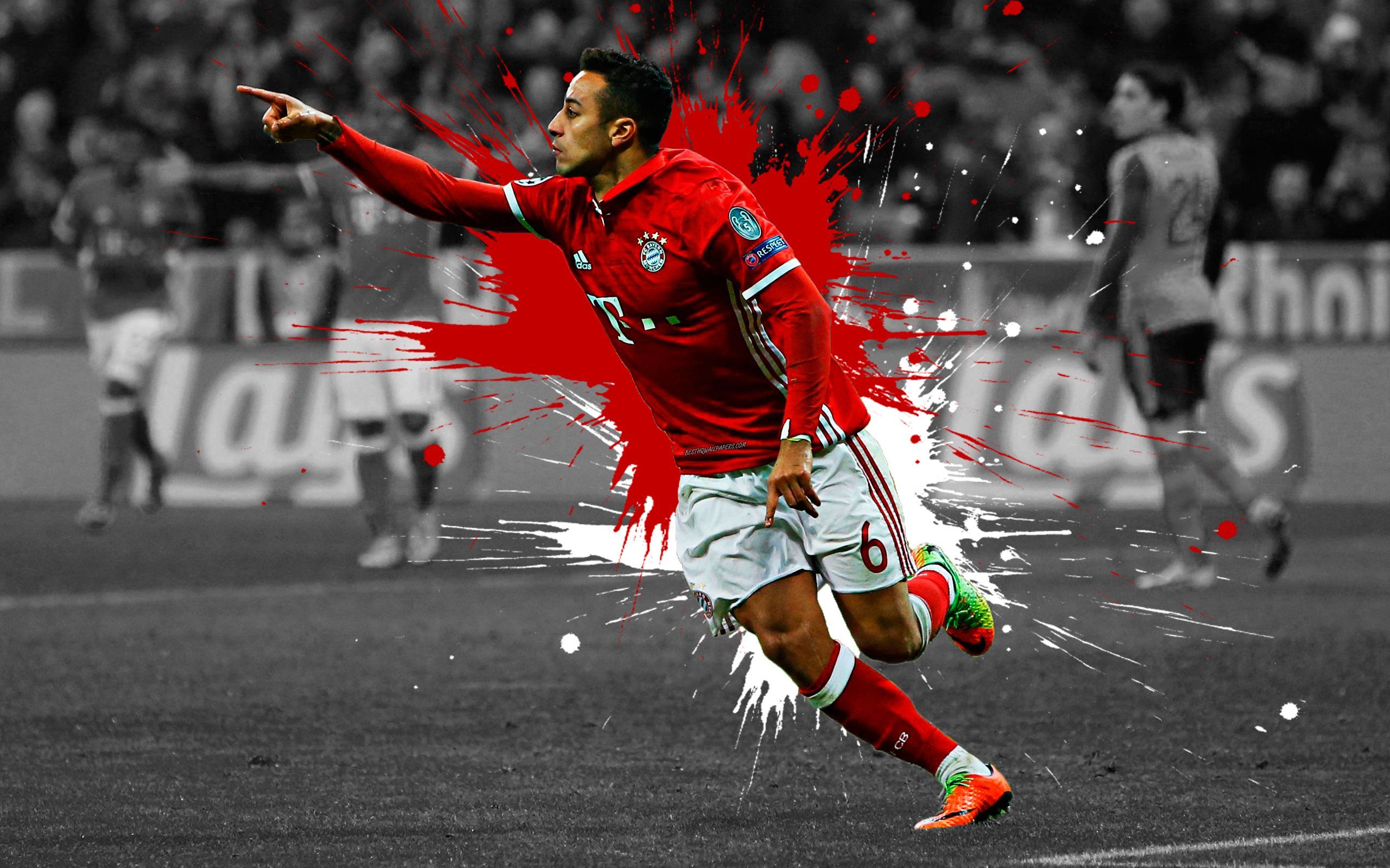 2560x1600 Thiago Liverpool Desktop Wallpaper