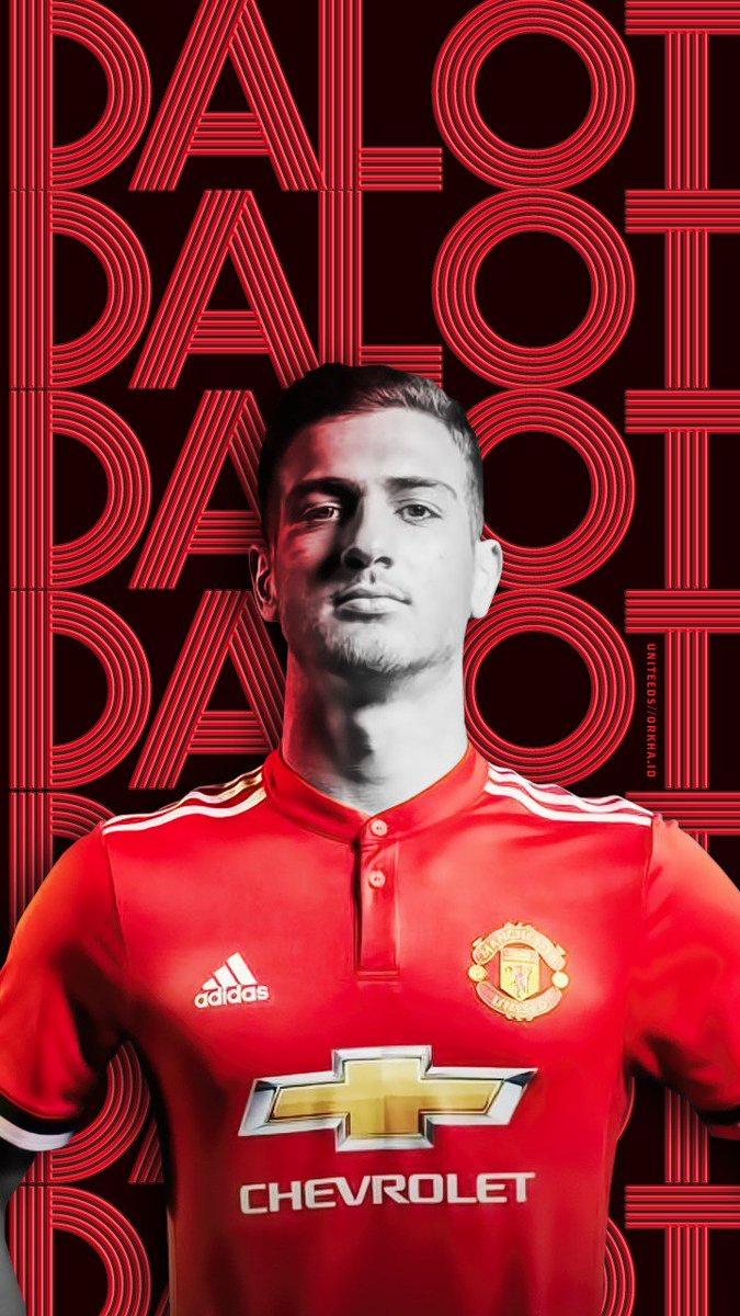 675x1200 Diogo Dalot Wallpaper