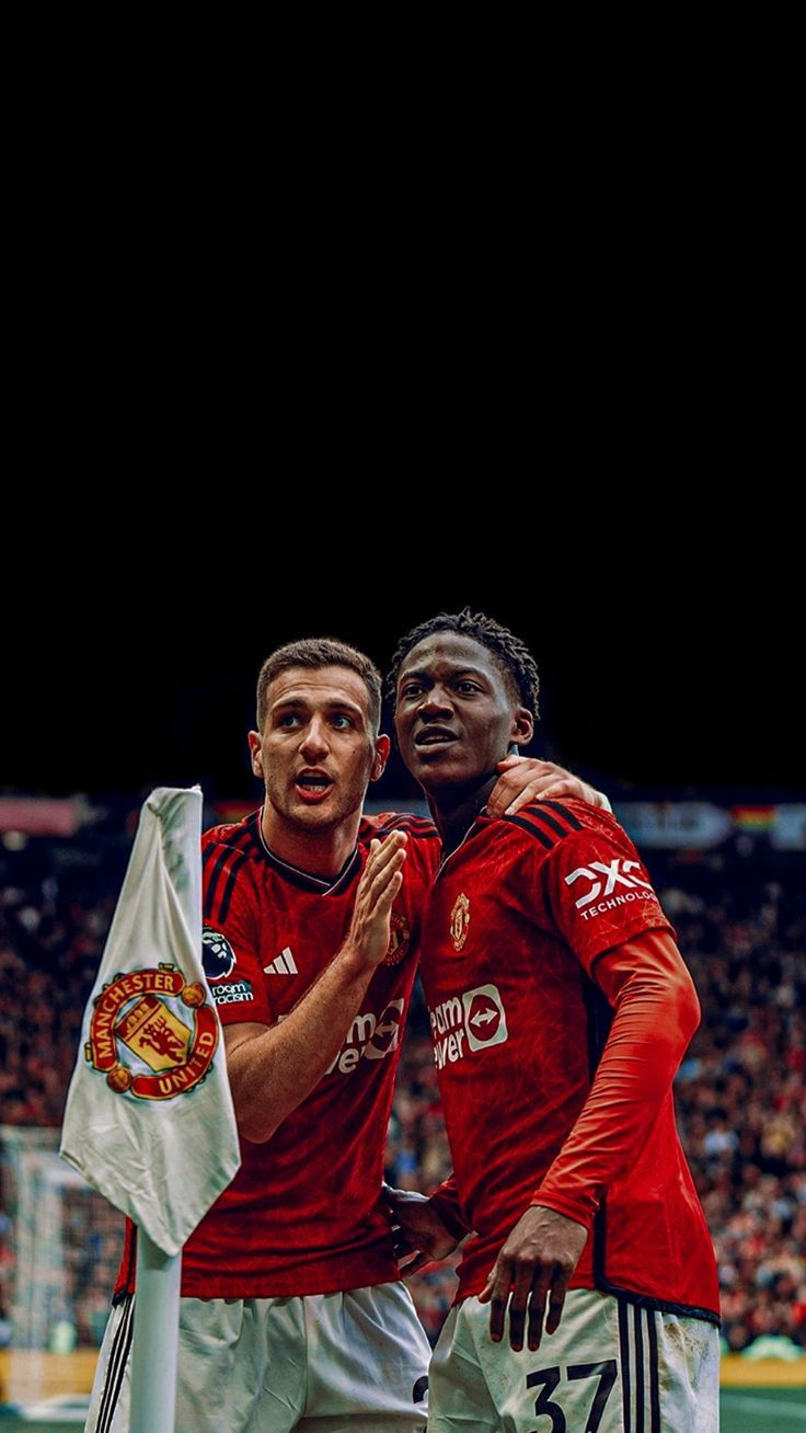 736x1308 Diogo Dalot × Kobbie Mainoo