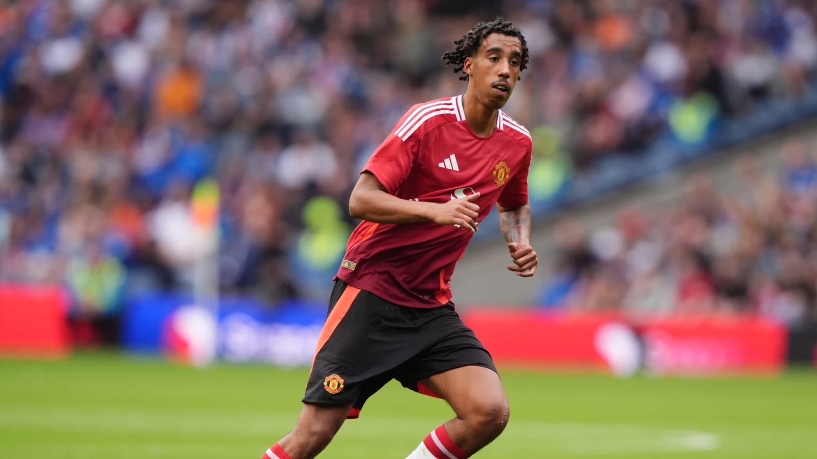 1600x900 Did Real Madrid get it wrong by failing to sign Leny Yoro?
