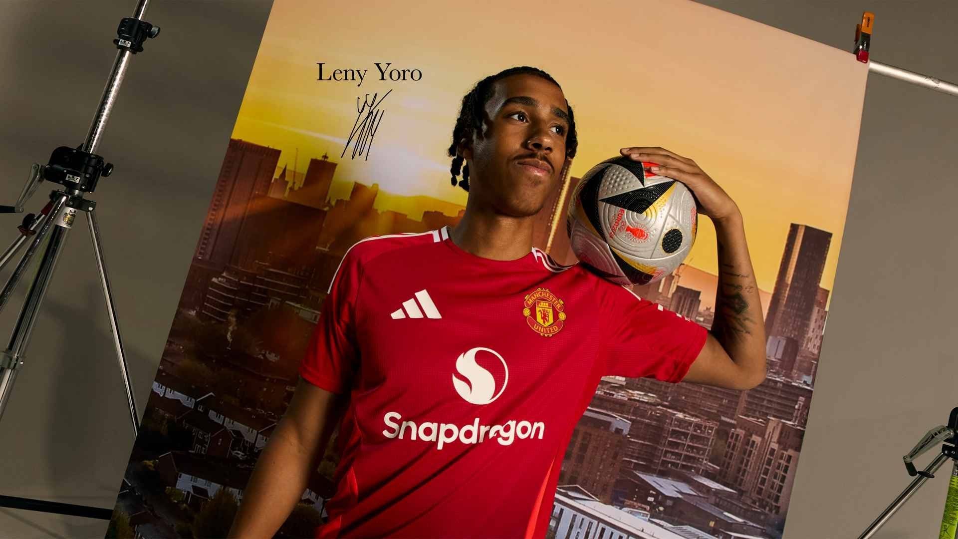 1920x1080 Transfer news: Yoro signs from Lille