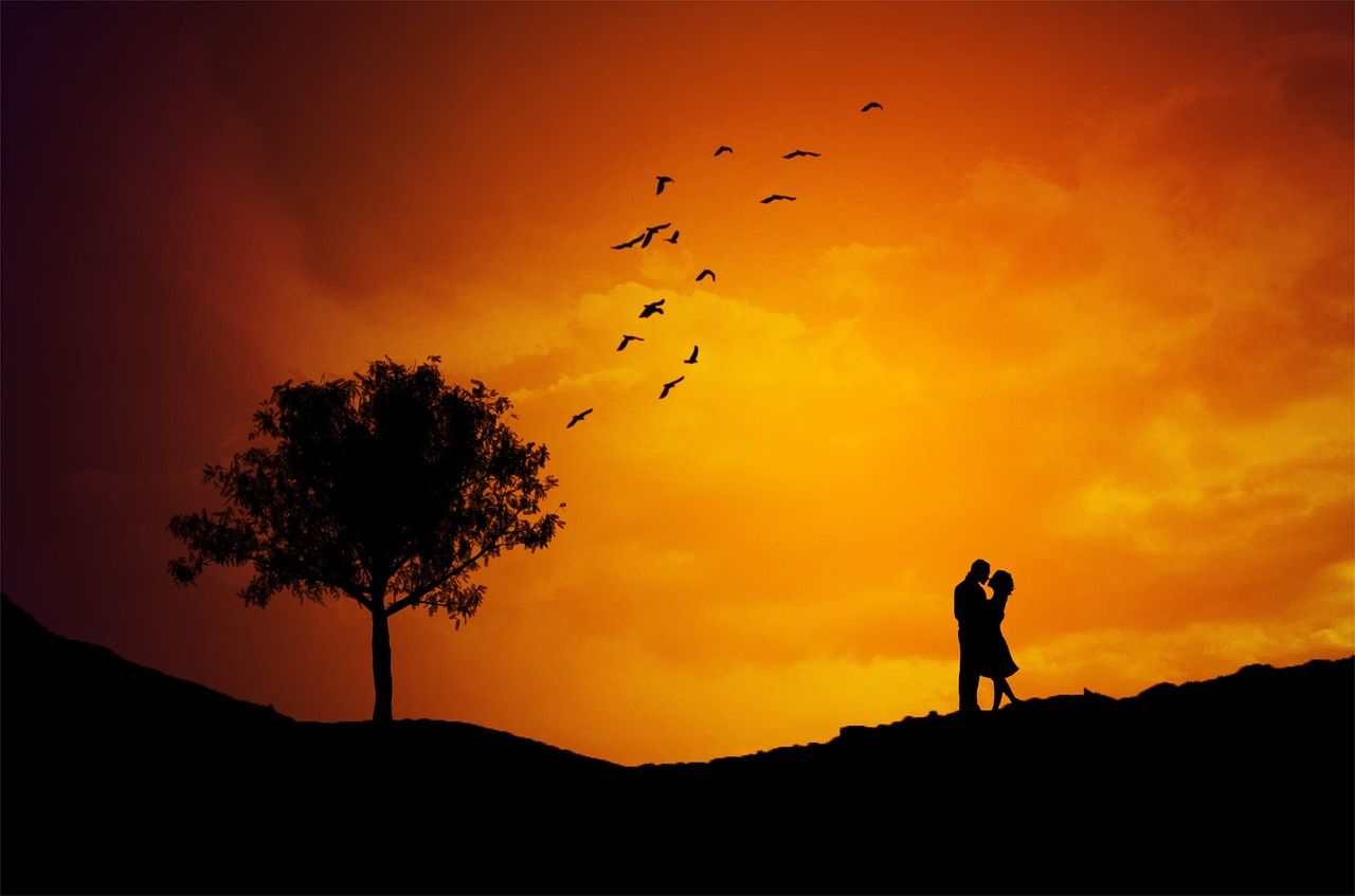 1280x847 Couple In Love Kiss