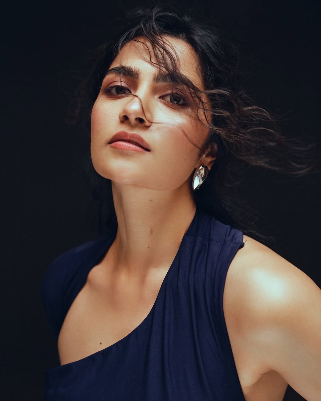 1080x1350 Ace Actress Rukmini Vasanth Stuns the Internet