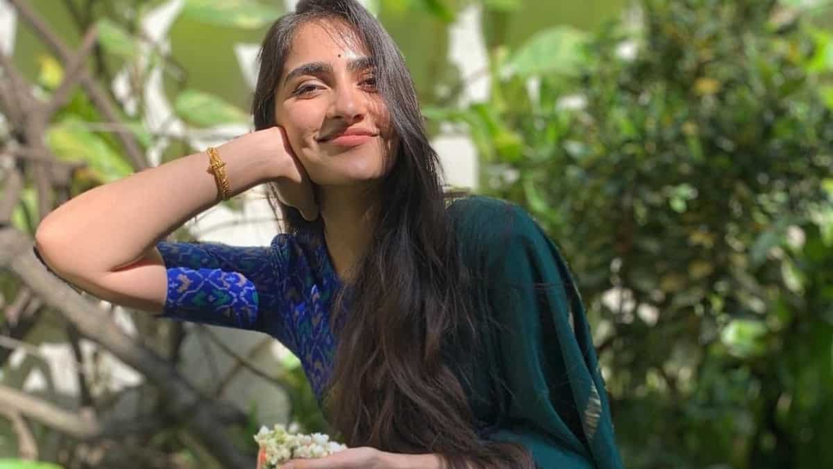1200x675 Rukmini Vasanth warns followers of imposter; cheeky netizens ask her to share 'original' number