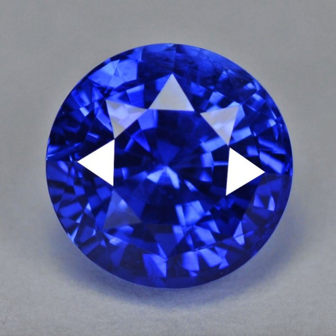 1140x1140 Sapphire Stones Sapphire Gemstone Photography Wallpaper