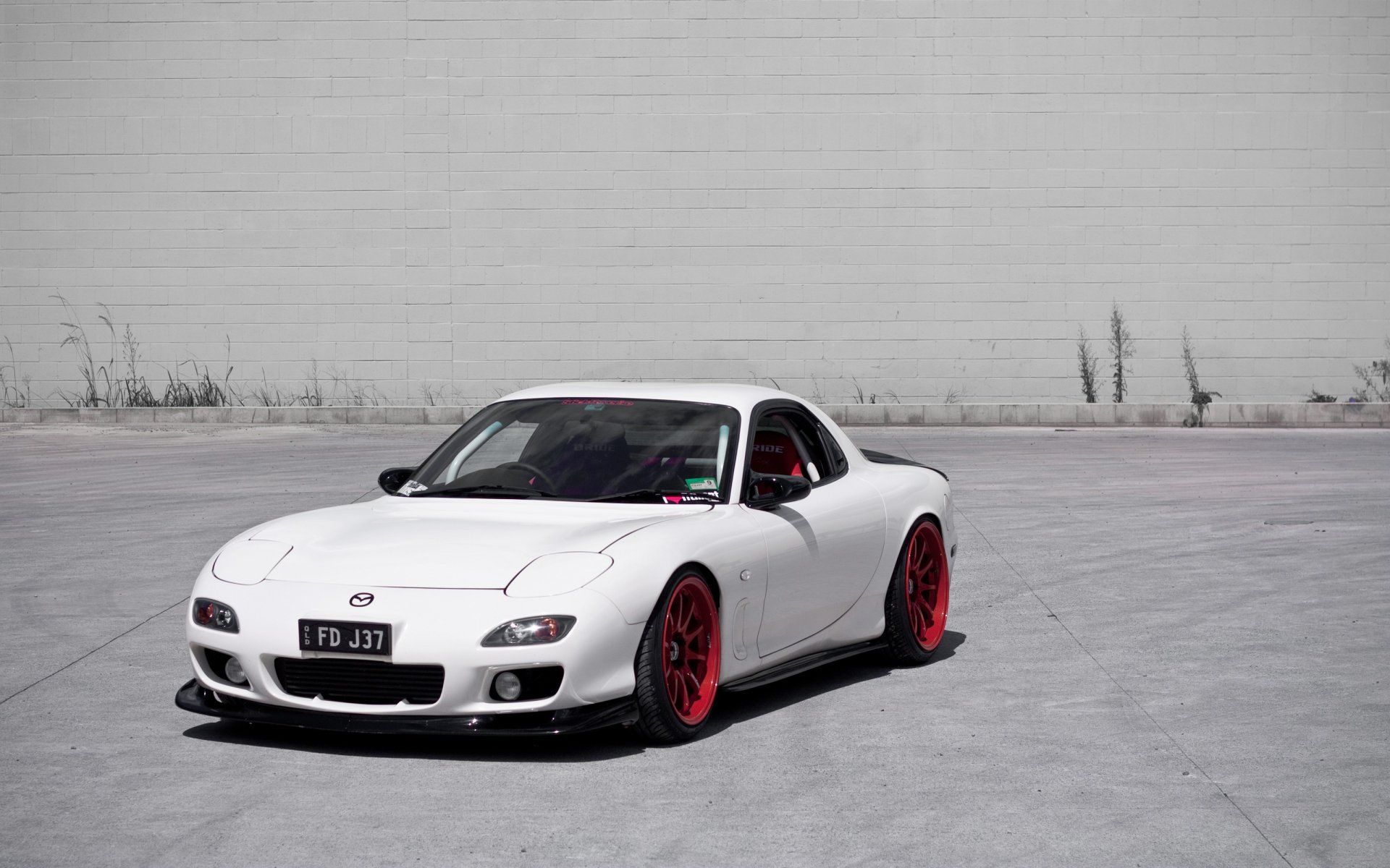 1920x1200 Mazda RX 7 Elegance: High Definition Vehicle Wallpaper Showcasex2000