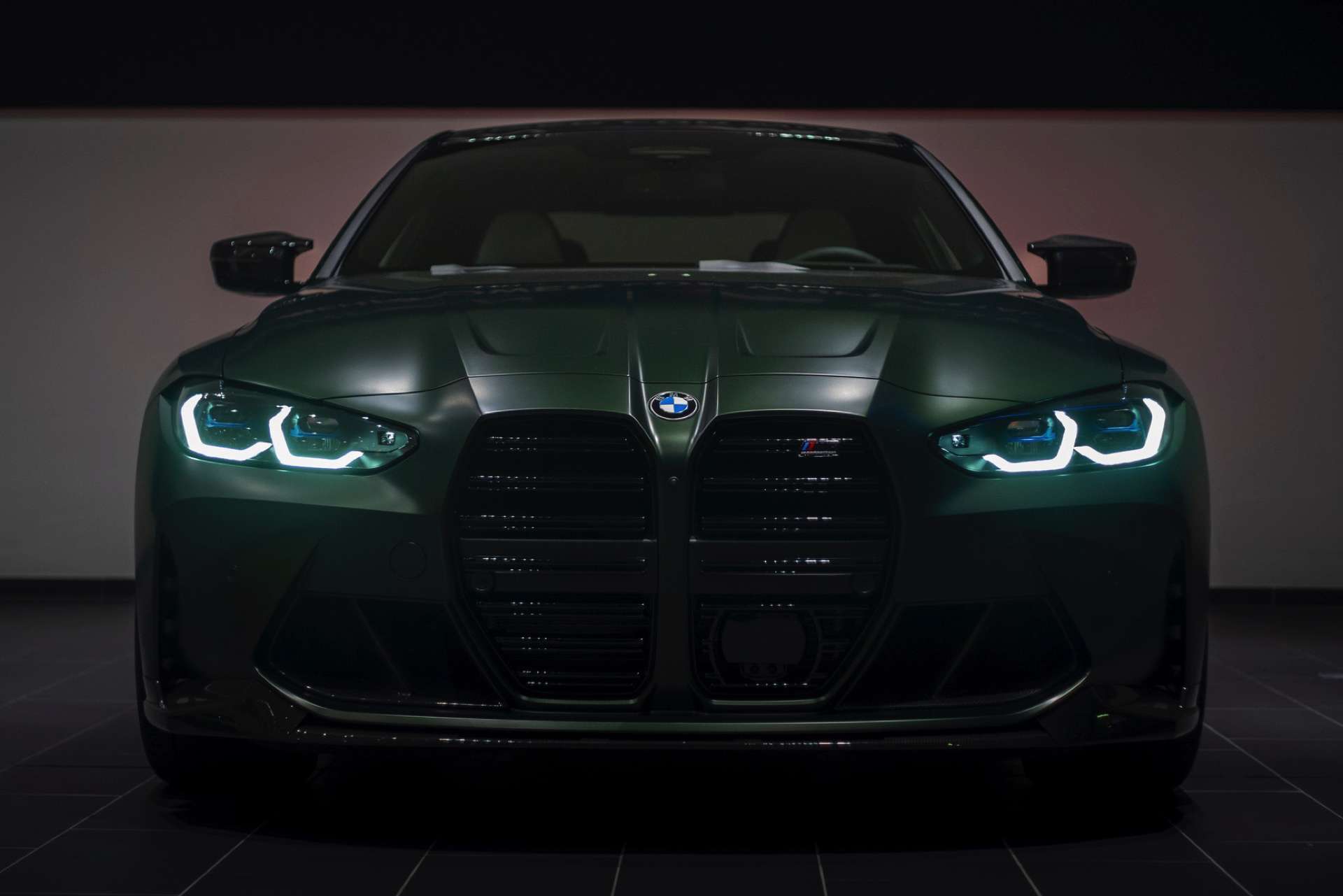 1920x1281 BMW M4 Frozen Deep Green Is A Striking Super Coupe