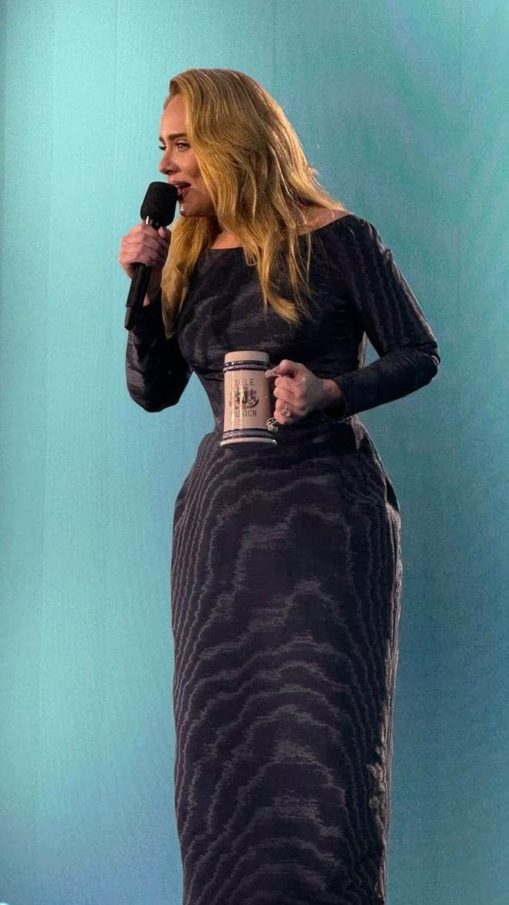 736x1308 Adele Munich concert, Adele Wallpaper