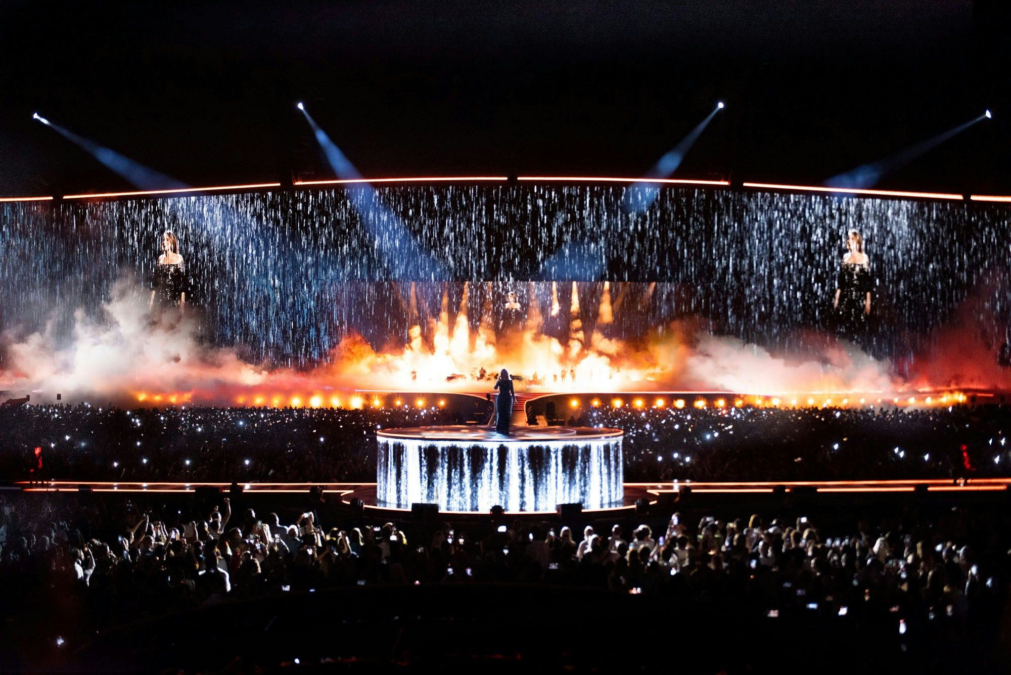 2000x1335 Adele In Munich