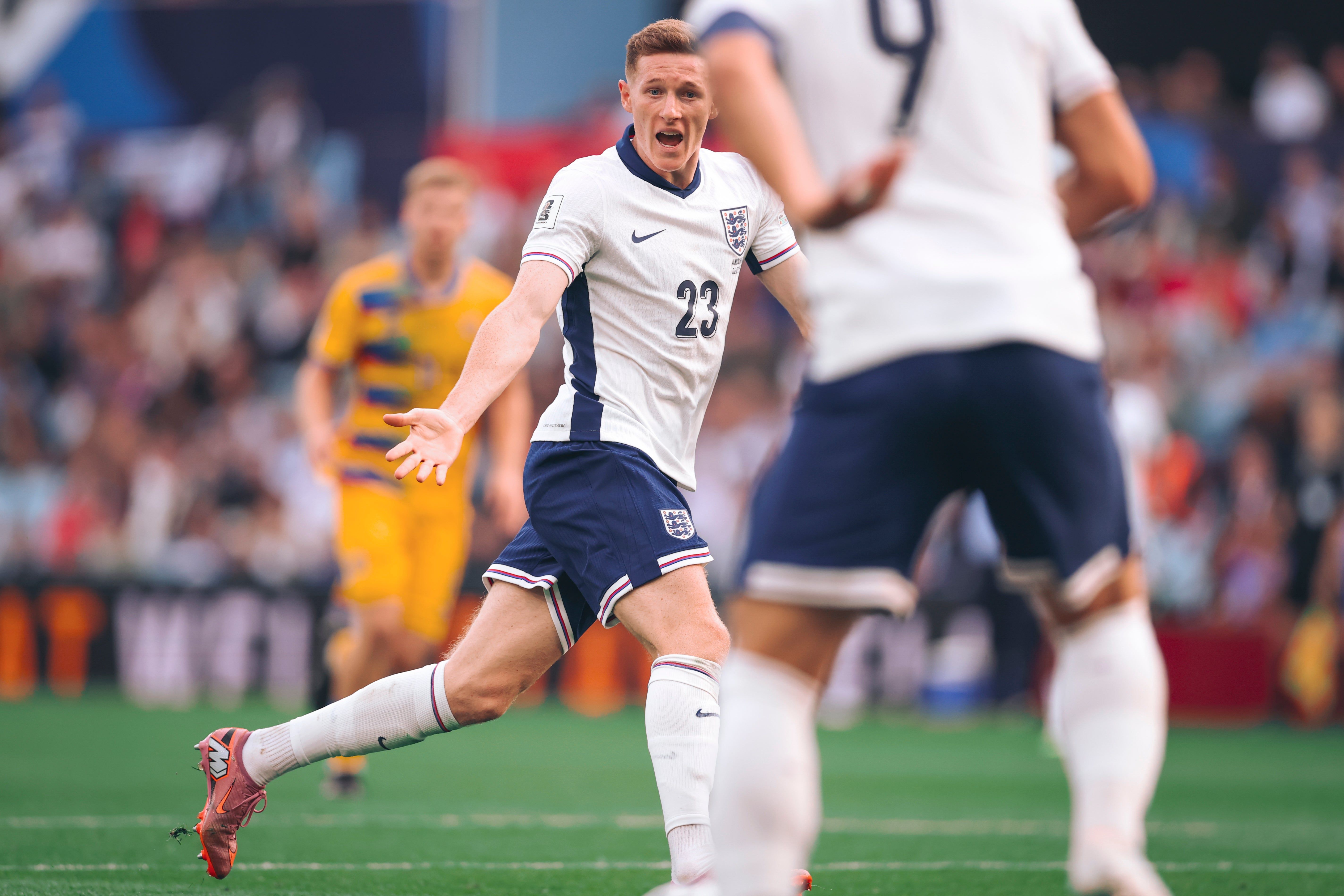 5693x3795 Thomas Tuchel lauds England midfielder Elliot Anderson as 'one of the best in Premier League'