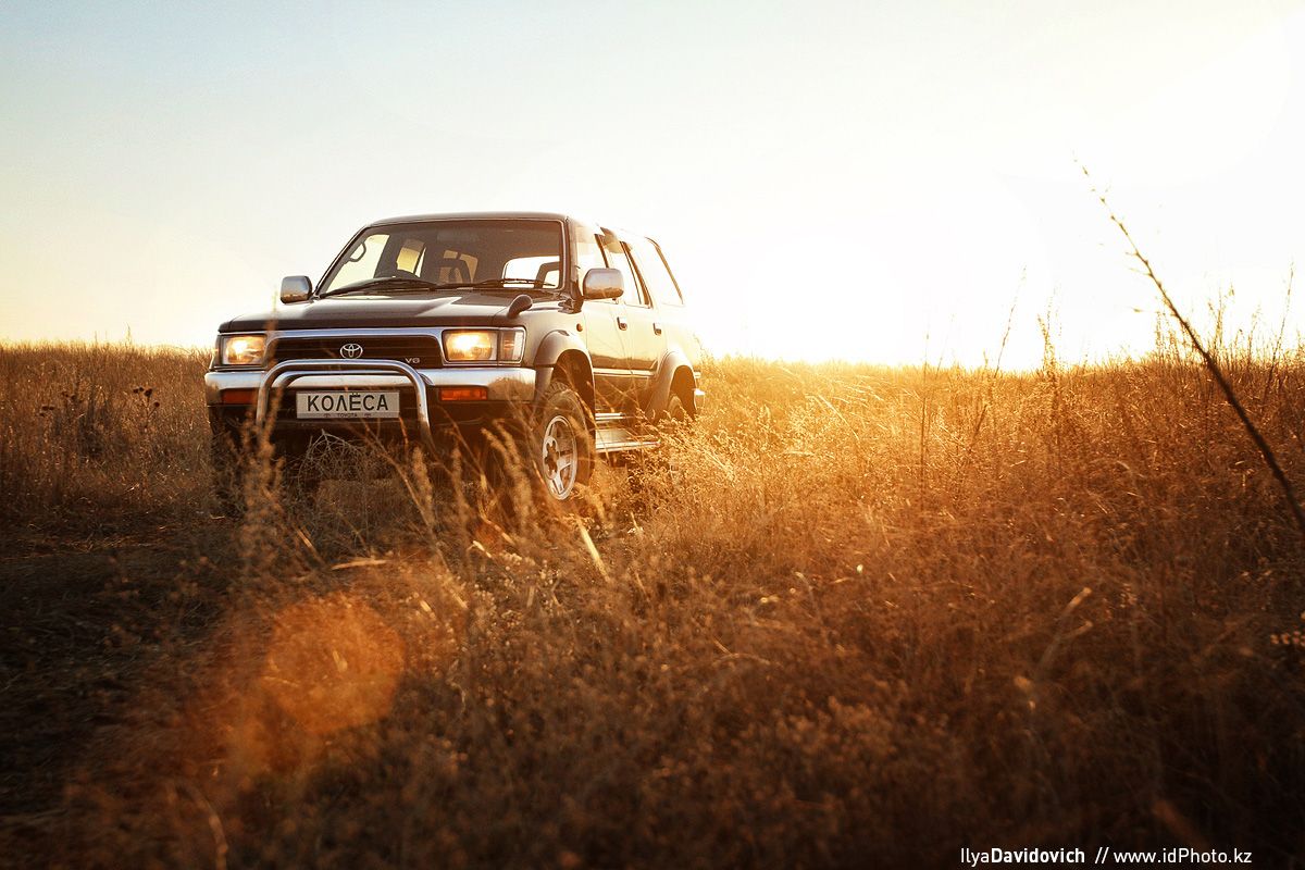 1200x800 Toyota Hilux Surf - Behance