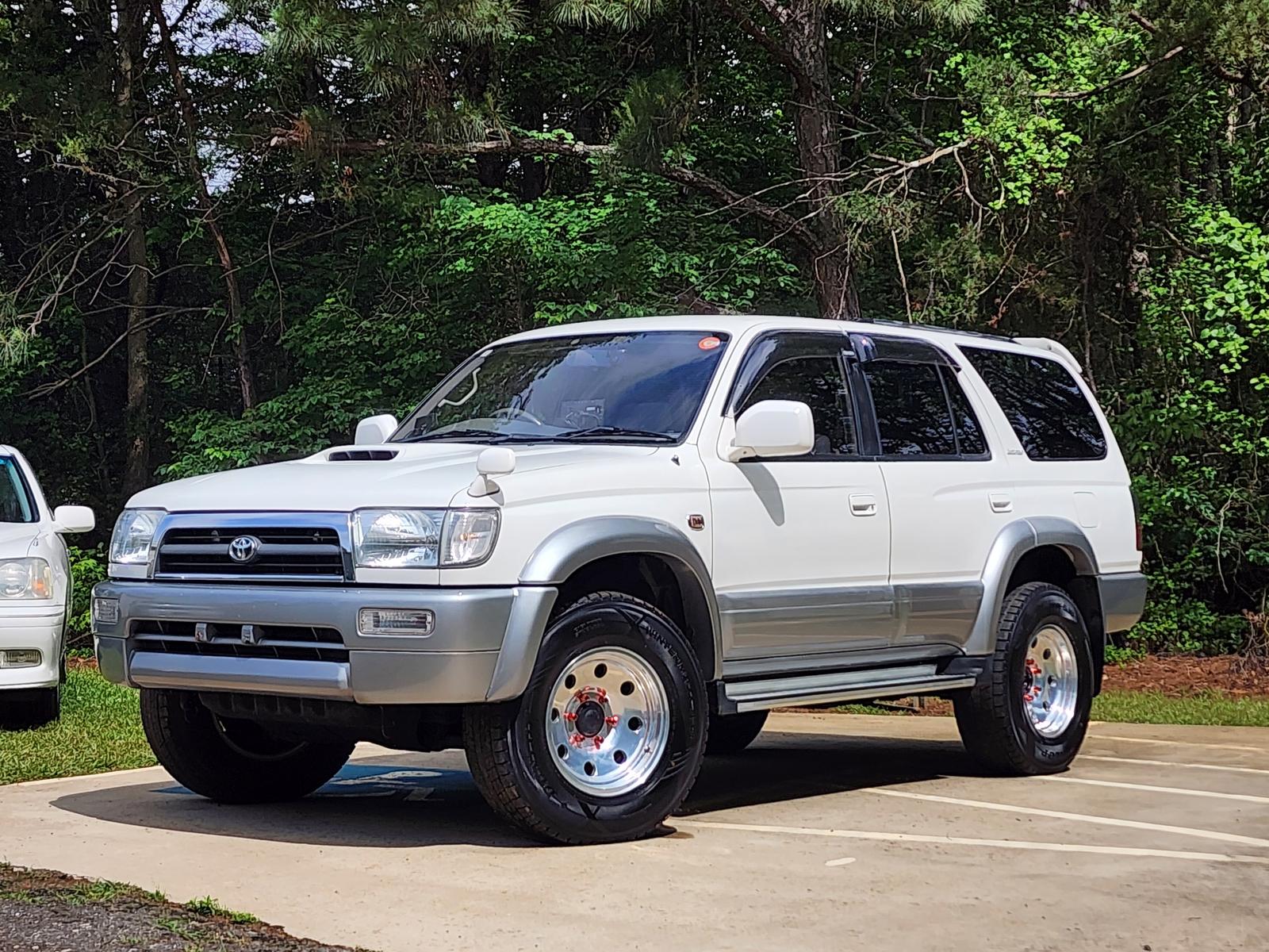 1600x1200 Toyota Hilux Surf SSRX Limited Sold