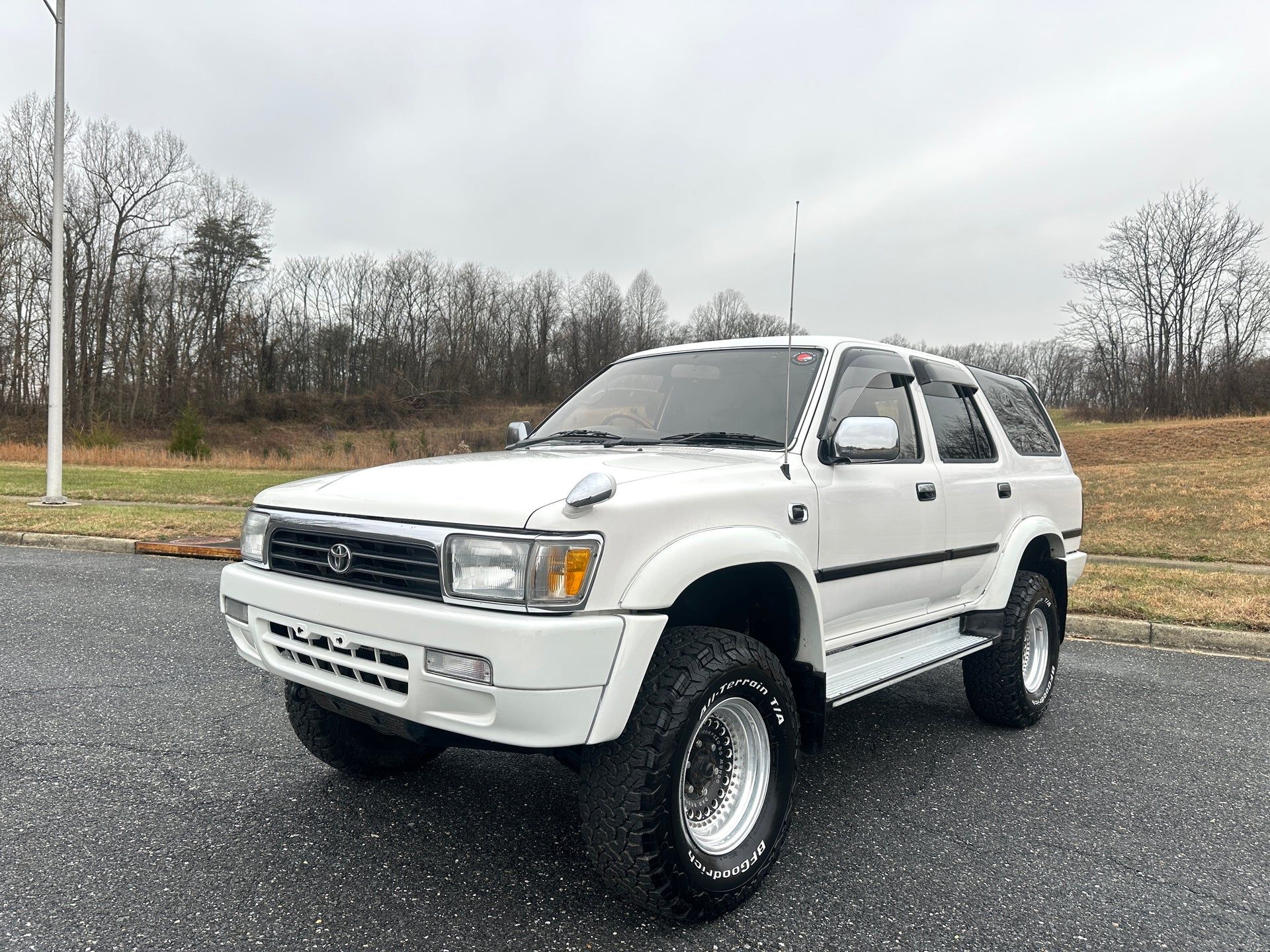 1920x1440 TOYOTA HILUX SURF SSR X LIMITED DIESEL
