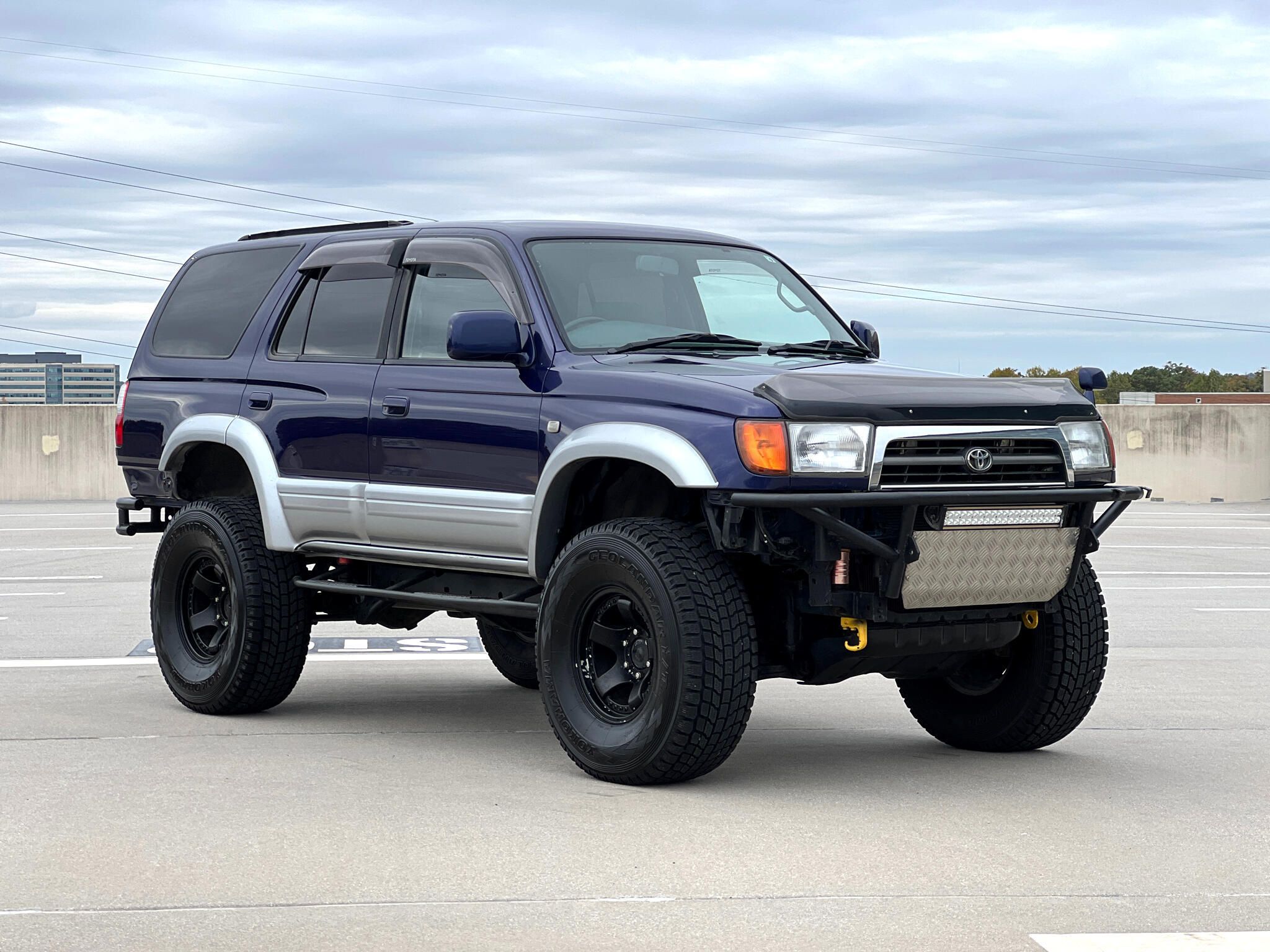 2048x1536 Buy used toyota hilux surf blue car in guatemala in guatemala