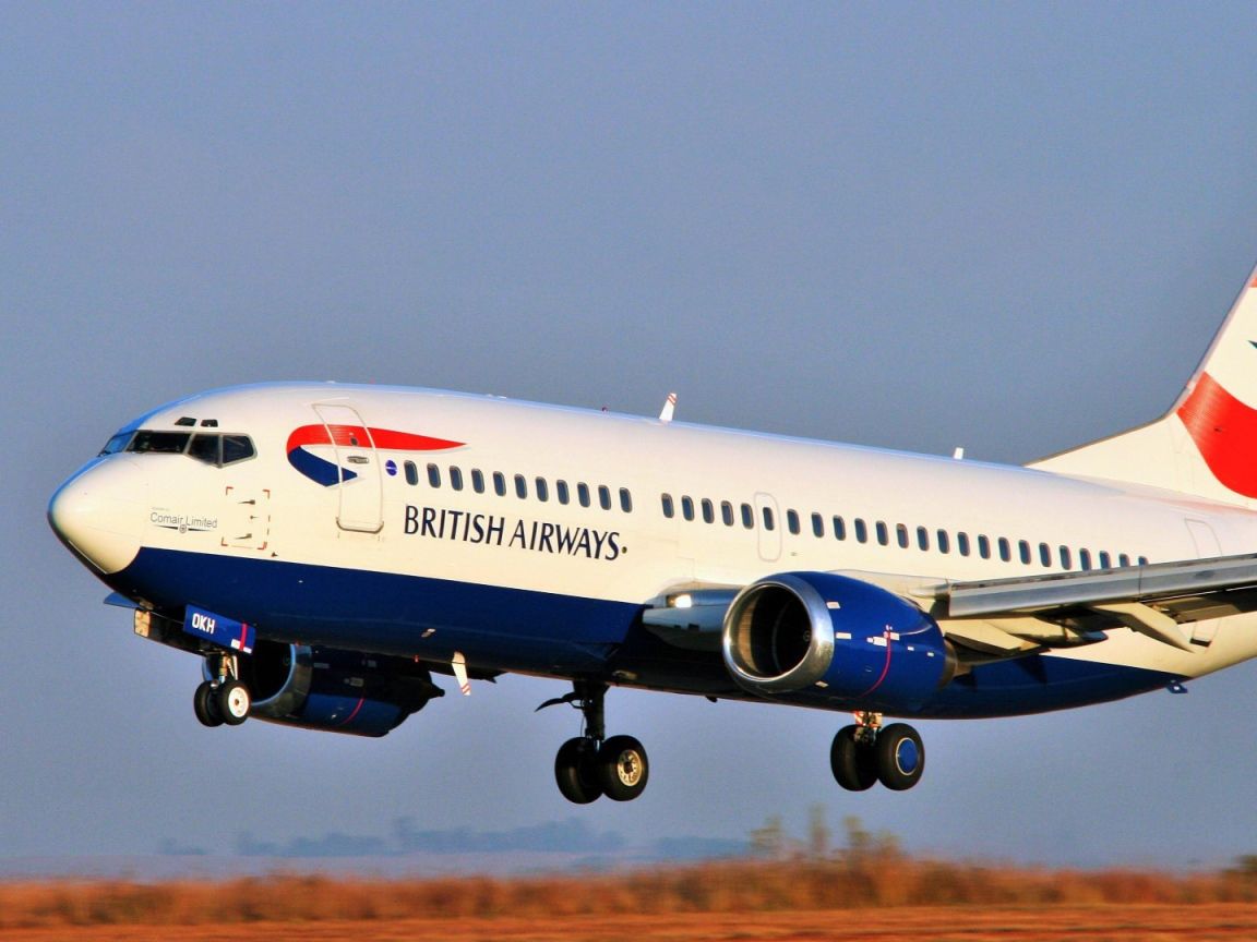 1152x864 The Boeing 777 of British Airways is preparing to remove the chassis Desktop wallpaper 1152x864