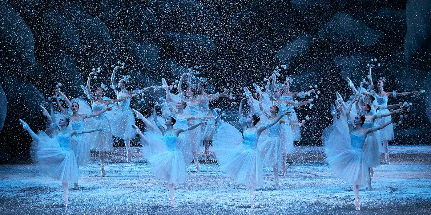 1400x700 Christmas Nutcracker Ballet Wallpaper