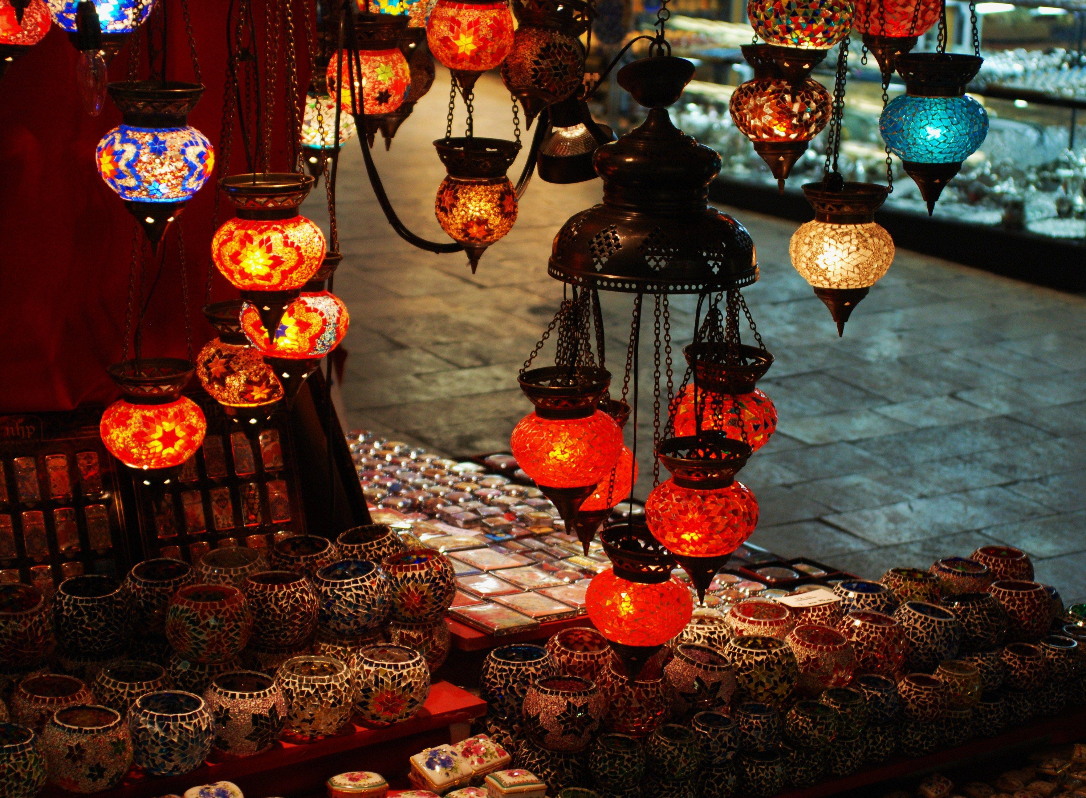3525x2591 Turkish Lamps