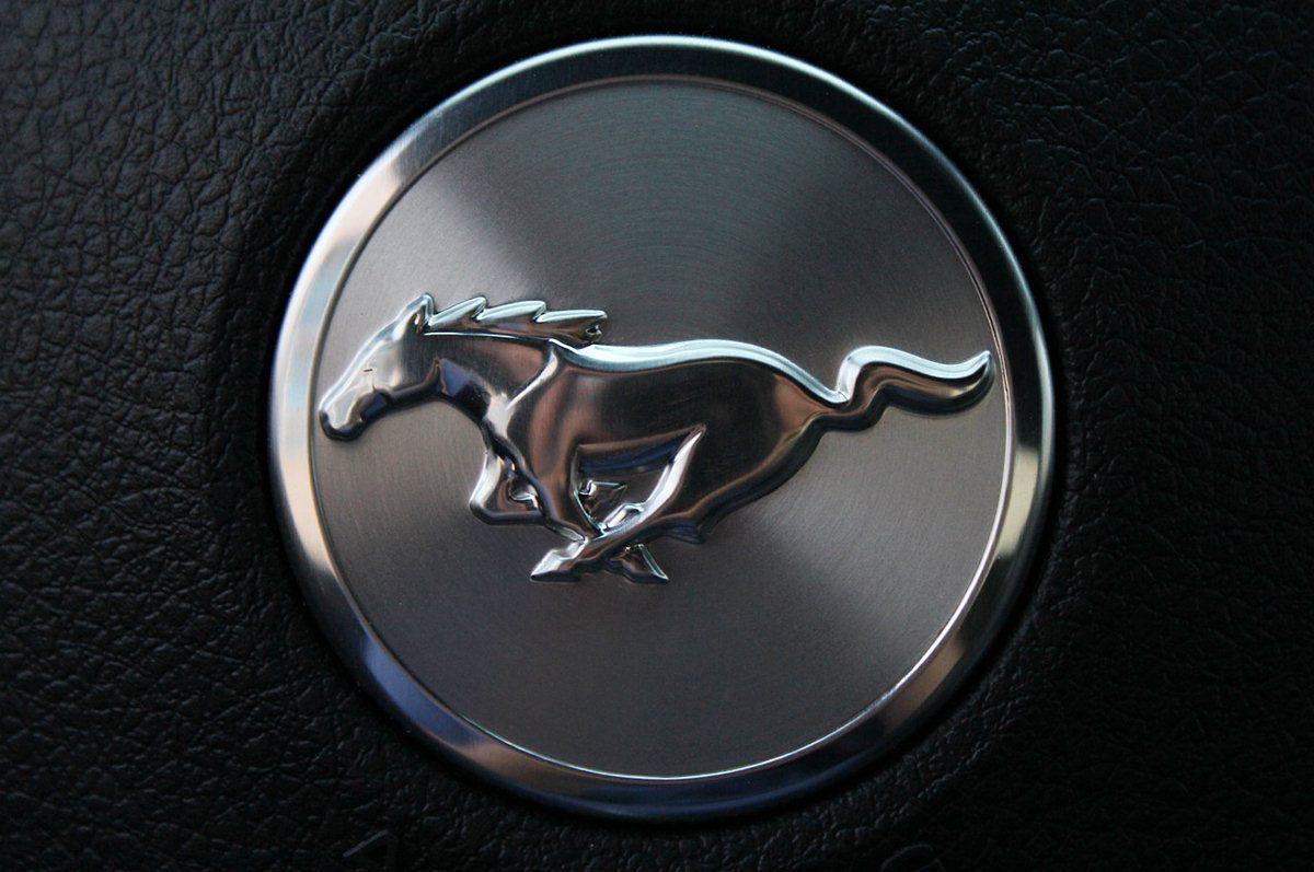 1200x797 Cool Mustang Logo Image HD Metro Wallpaper Ford Wallpaper