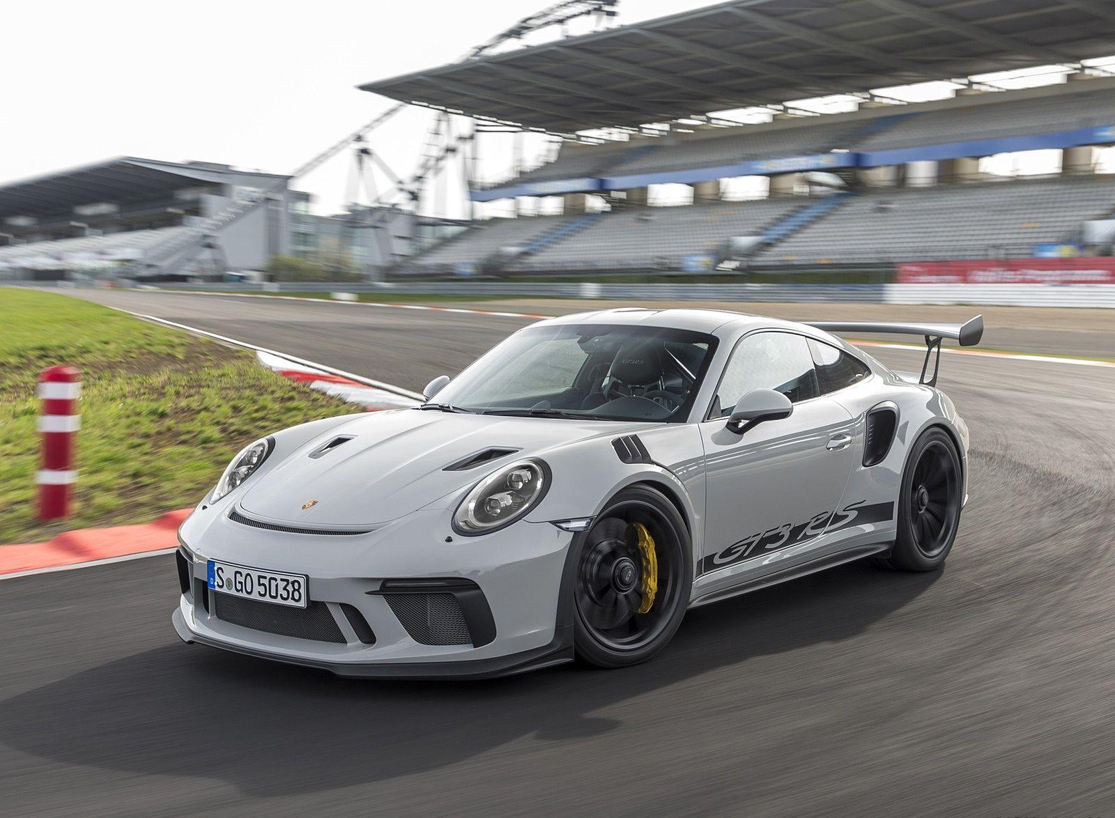 1600x1174 Porsche 911 GT3 RS (Color: Crayon) Front Three Quarter Wallpaper (55)