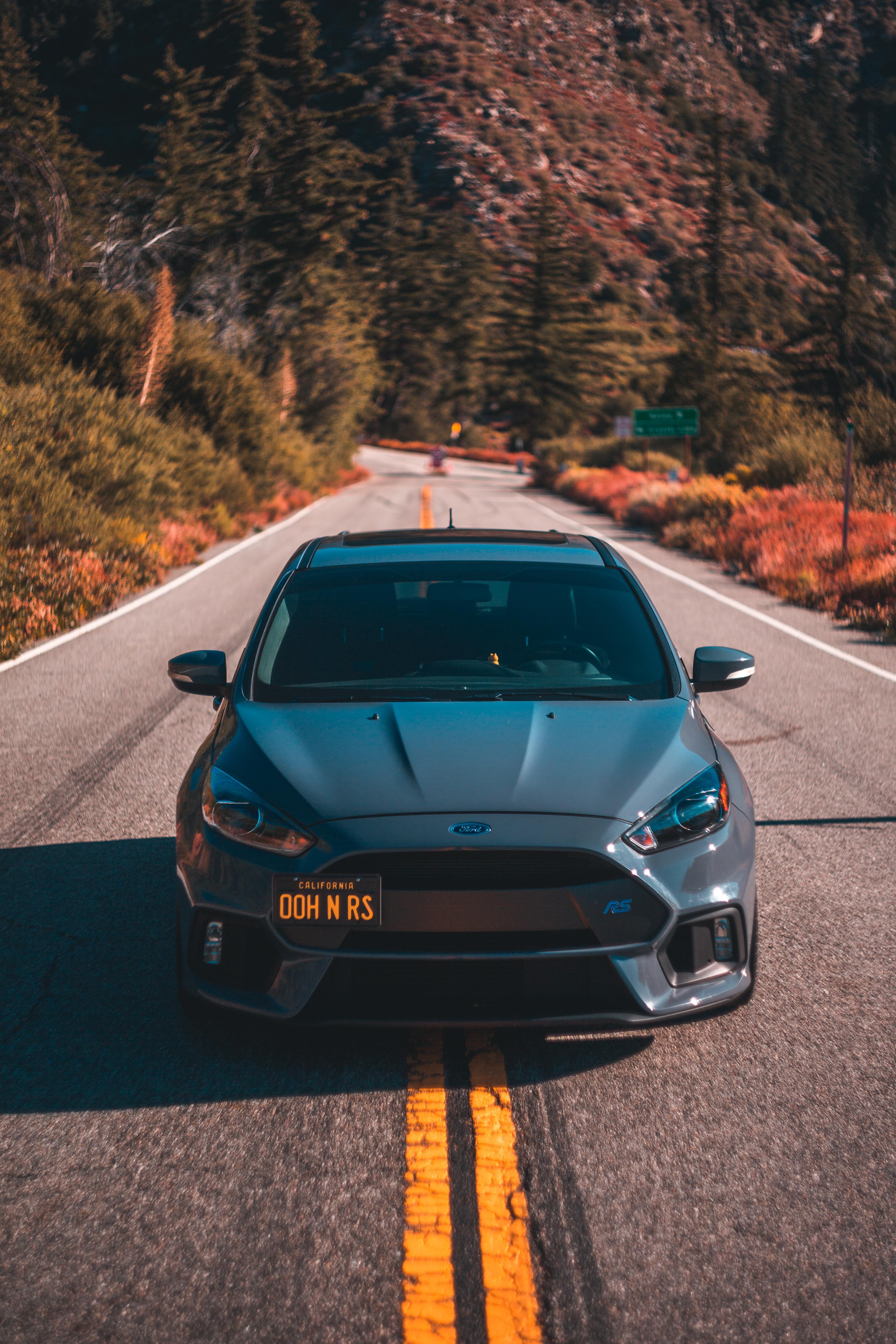 3456x5184 My love (2017 Ford Focus RS)