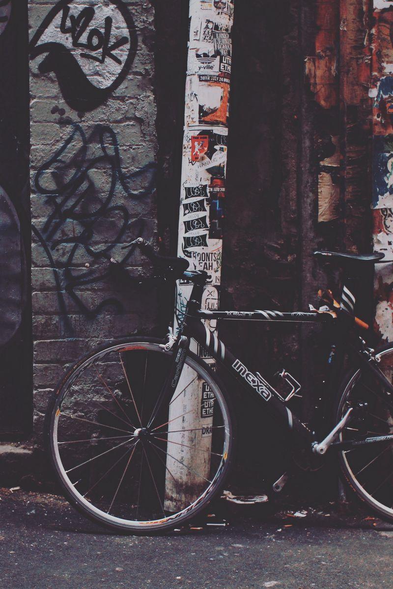 800x1200 Download Wallpaper 800x1200 Bicycle, Yard, Graffiti Iphone 4s 4 For Parallax HD Background