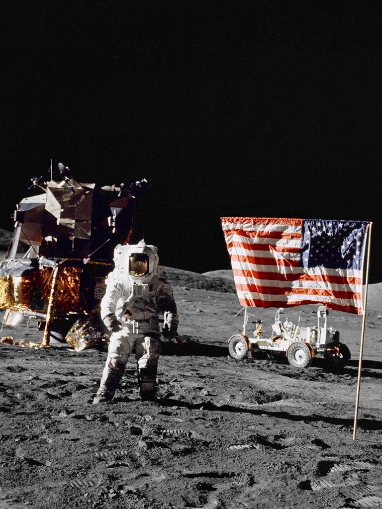 768x1024 Apollo Mission Wallpaper