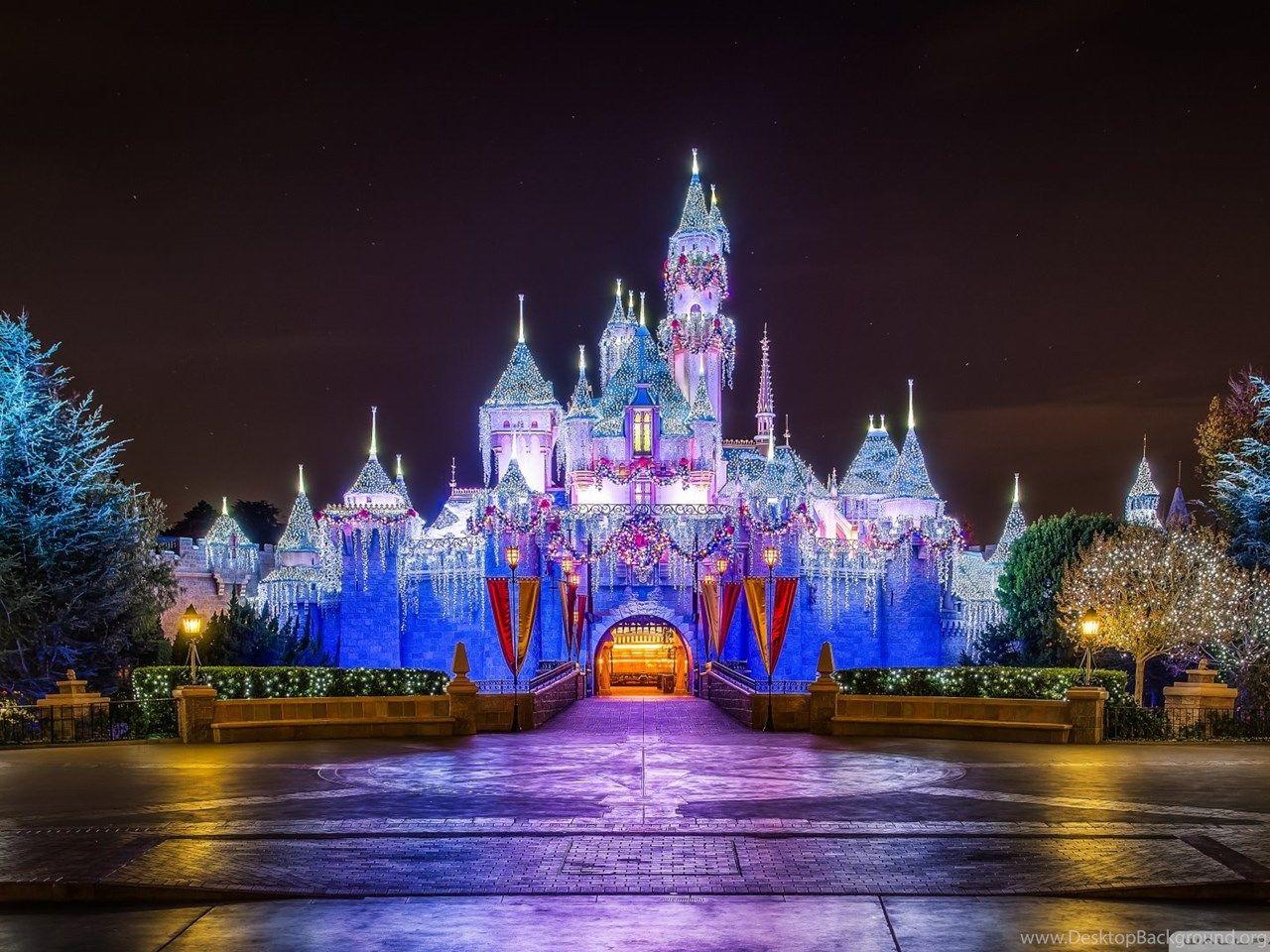 1280x960 Disneyland Christmas Wallpaper