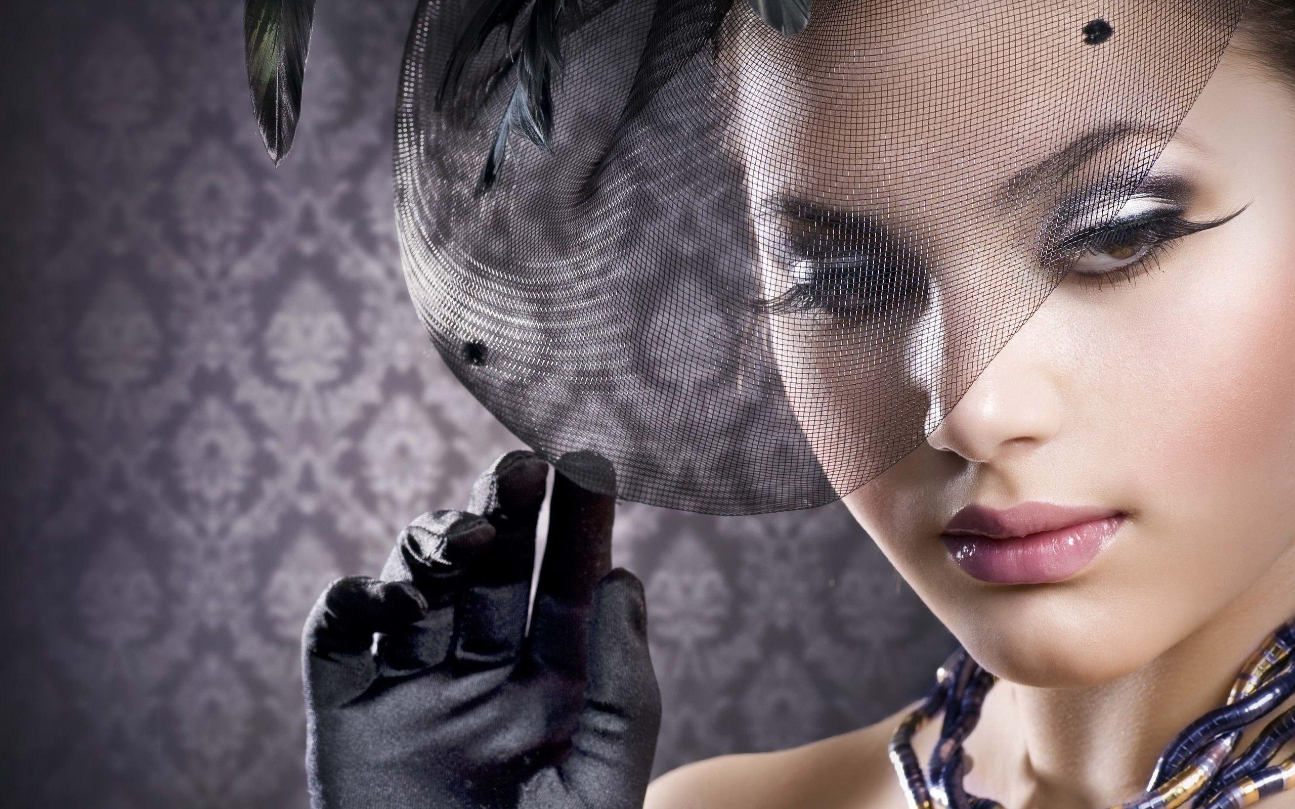 2560x1600 Women Fashion Wallpaper 43120 2560x1600px