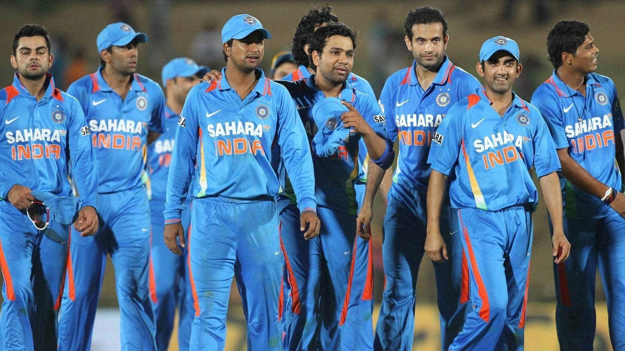 2001x1125 India Cricketer Photo HD