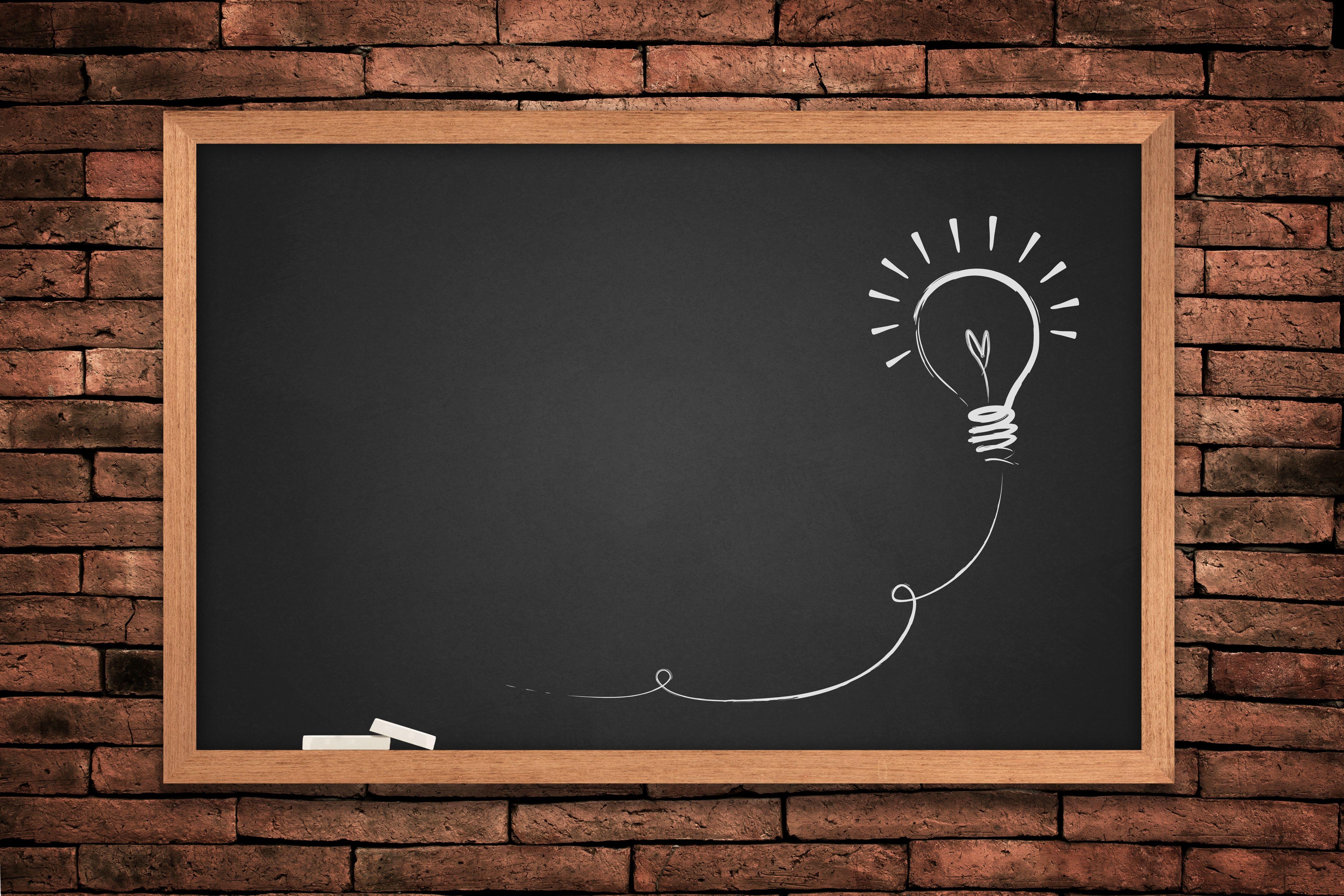 4752x3168 Blackboard Wallpaper