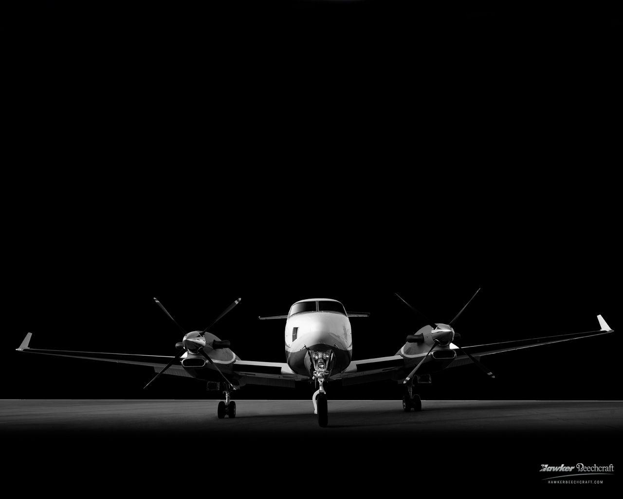 1280x1024 Beech King Air 200 350