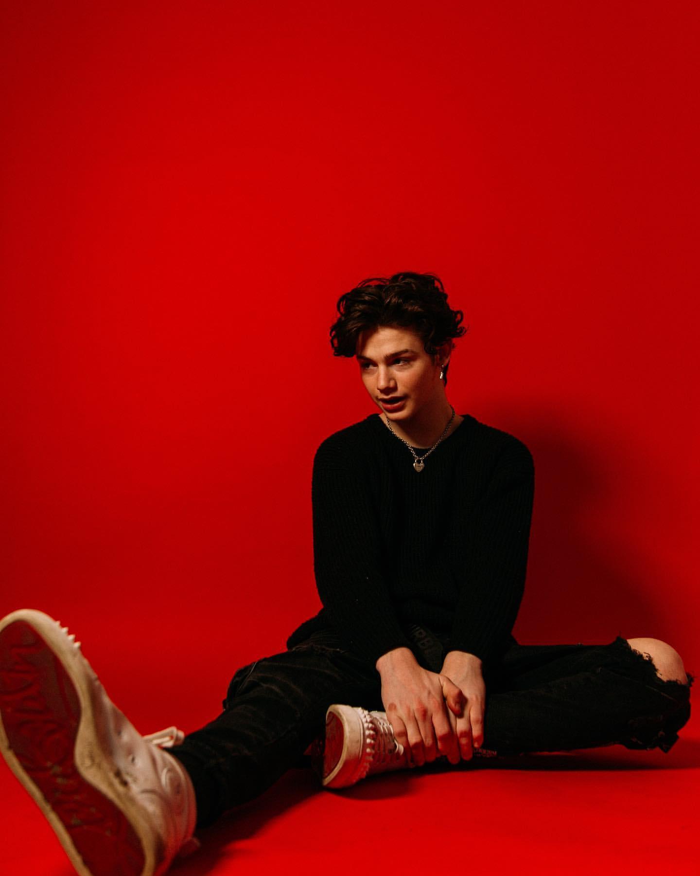 1440x1800 Payton Moormeier for Android