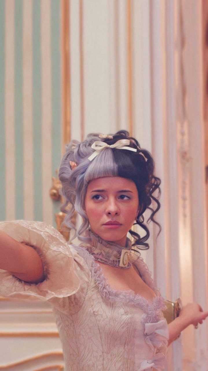 719x1280 Melanie Martinez Wallpaper Free HD Wallpaper