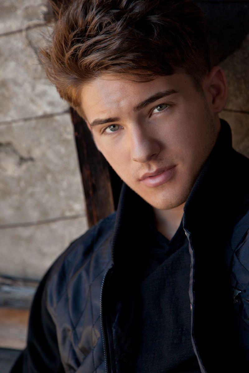 800x1200 Cody Christian