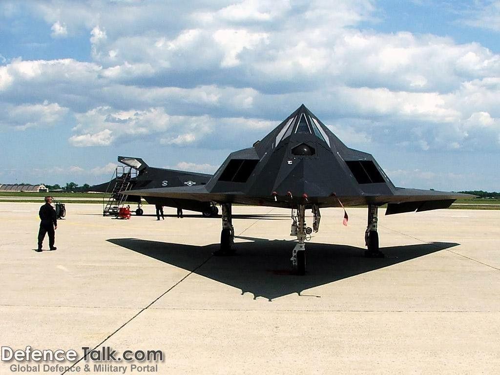 1024x768 F 117 Fighter Bomber Aircraft Wallpaper. Defence Forum & Military Photo