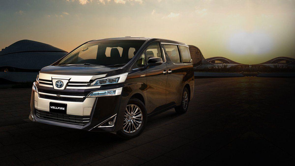 1200x675 Toyota Vellfire launched in India, priced at INR 79.50 lakh