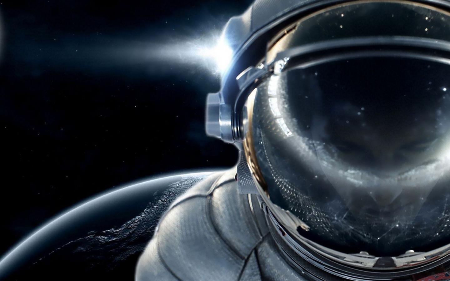 1440x900 Cool Astronaut Wallpaper