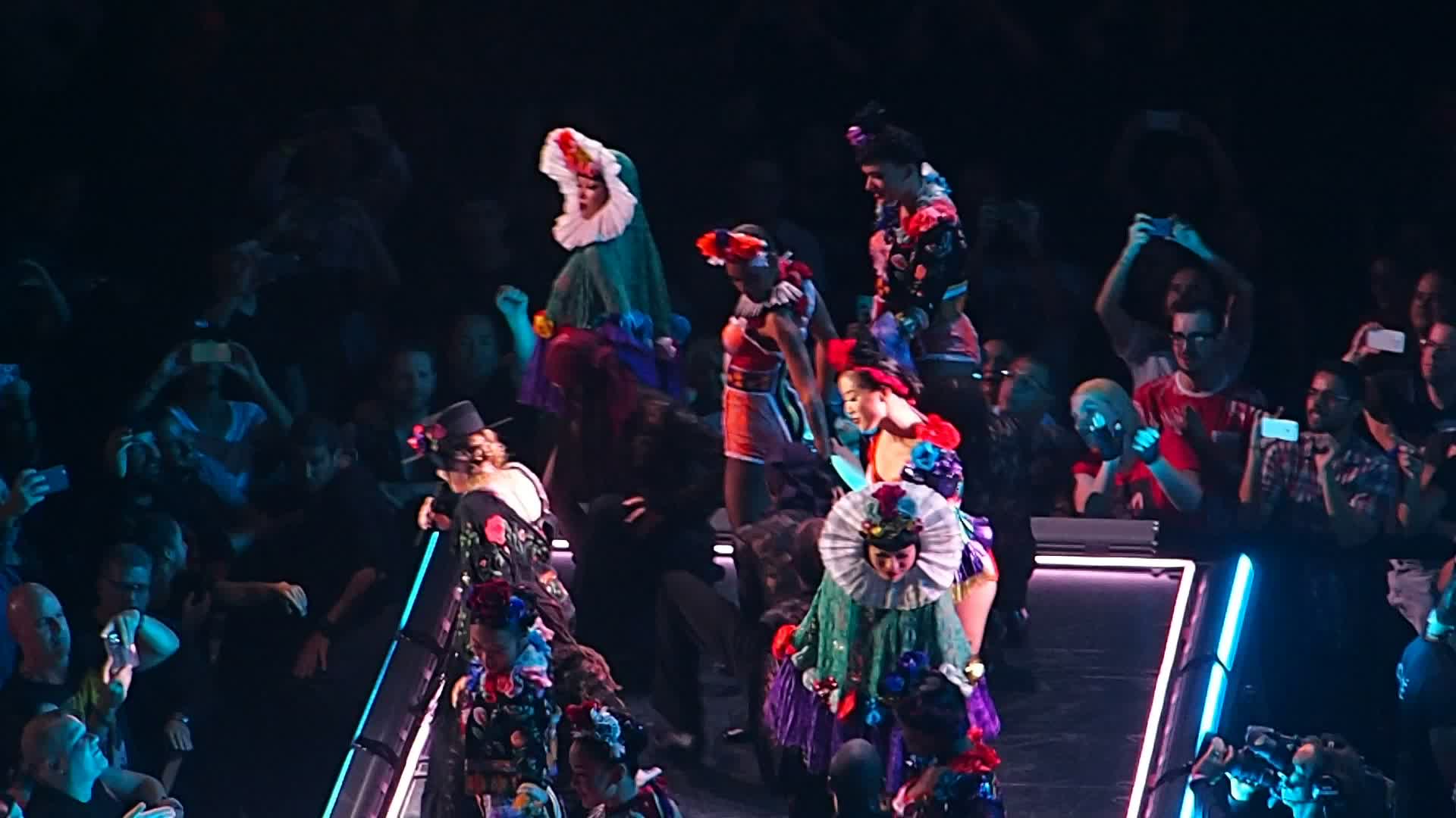 1920x1080 Madonna, Rebel Heart Tour, Dress You Up, Bell Center, Montréal, 10 September